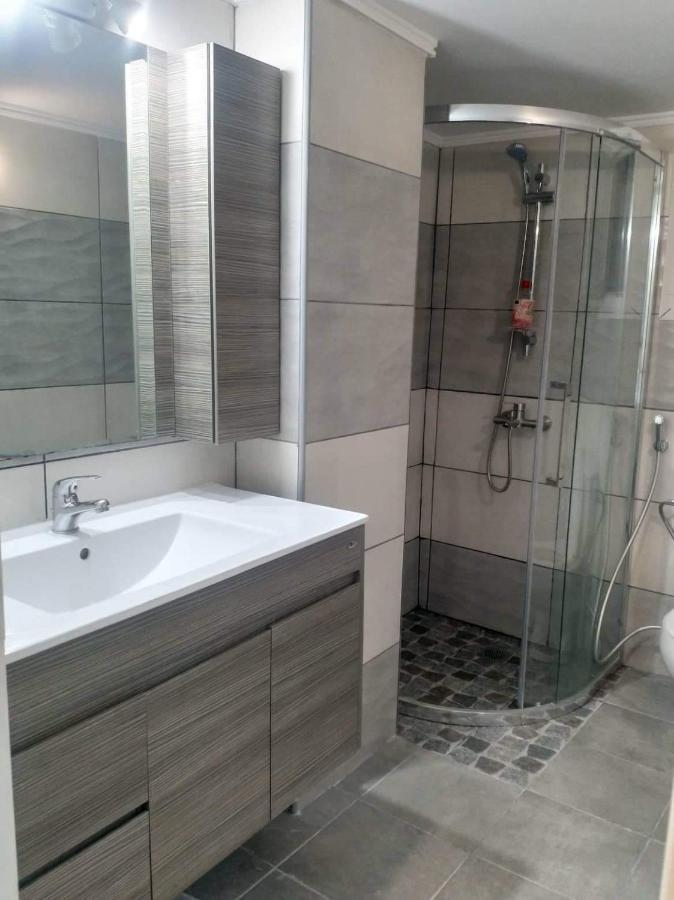 A Convenient Apartment In The Heart Of Athens Ngoại thất bức ảnh
