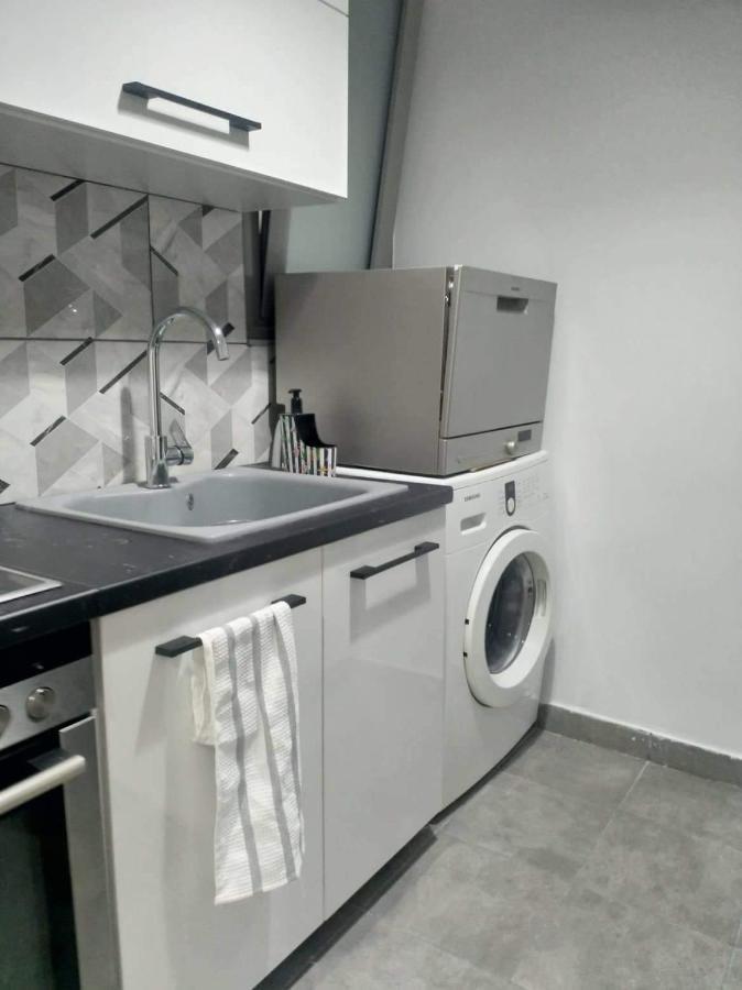 A Convenient Apartment In The Heart Of Athens Ngoại thất bức ảnh
